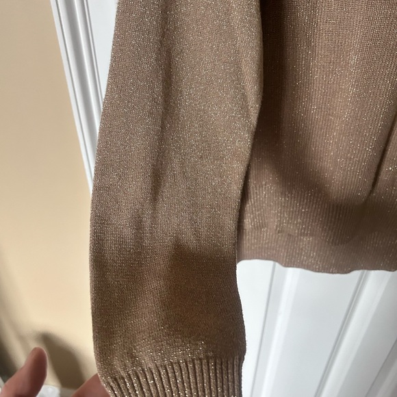 Micheal Kors Sweater - Picture 4 of 6